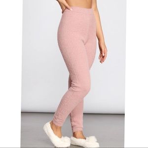 MAXIN' AND RELAXIN' PJ LEGGINGS